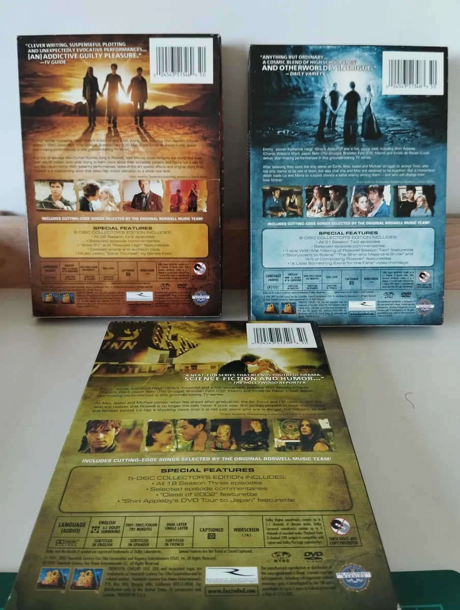Roswell The Complete Series Seasons 1-3 DVD Set - Image 4