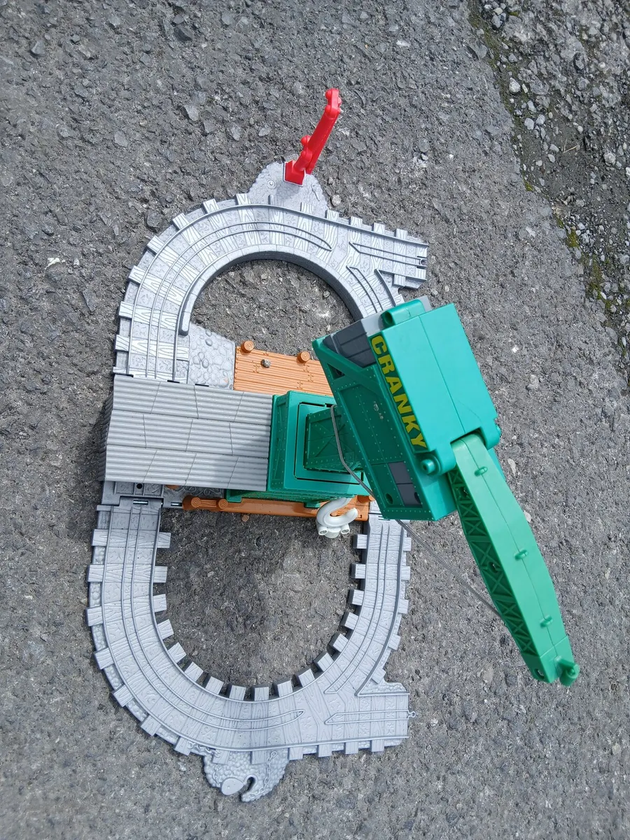 Thomas and friends train set - Image 1
