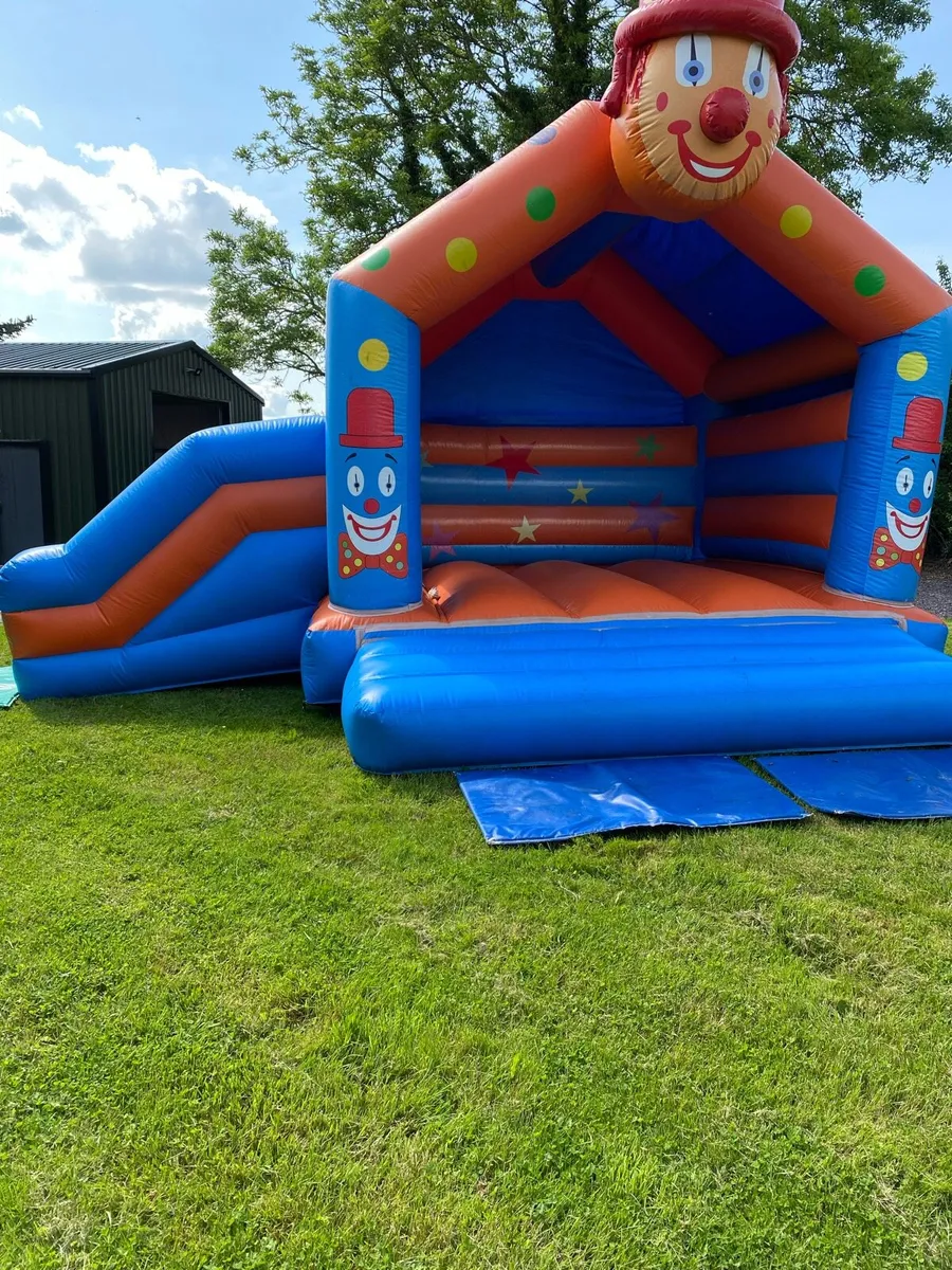 Clown 🤡 bouncy castle - Image 2
