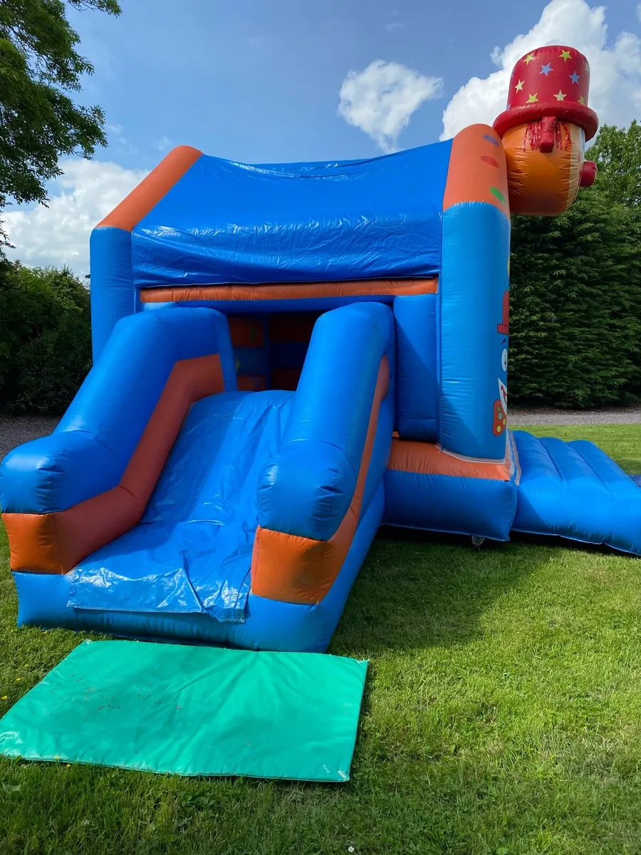 Clown 🤡 bouncy castle - Image 4