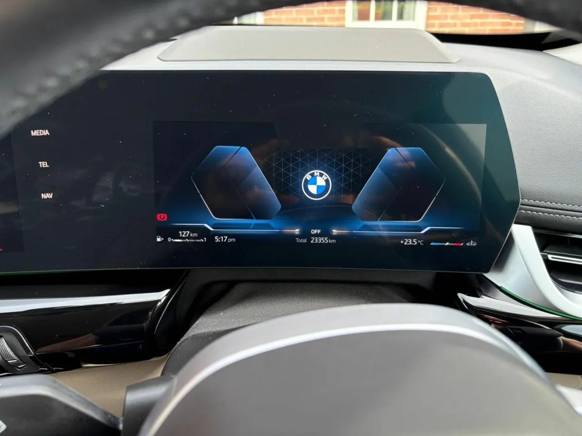 BMW X1  XDrive23i  2023 - Image 2
