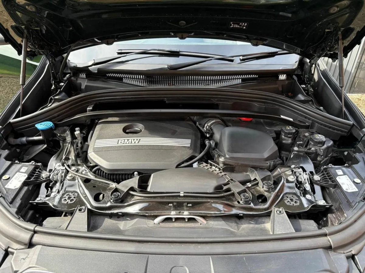 BMW X1  XDrive23i  2023 - Image 3