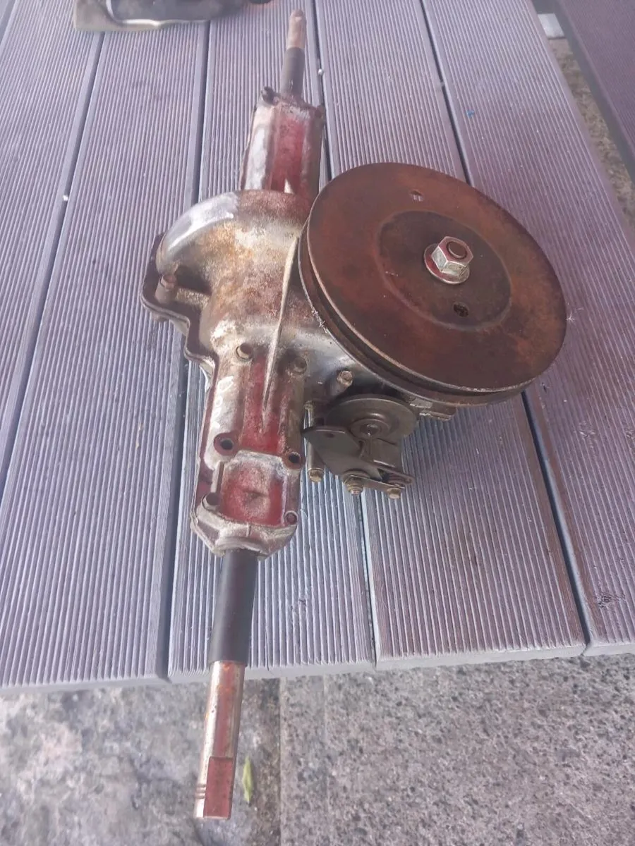 Cub cadet/M.T.D transmission for sale - Image 4