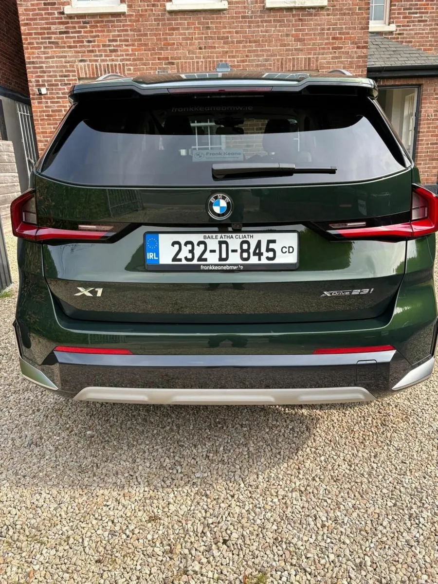 BMW X1  XDrive23i  2023 - Image 4