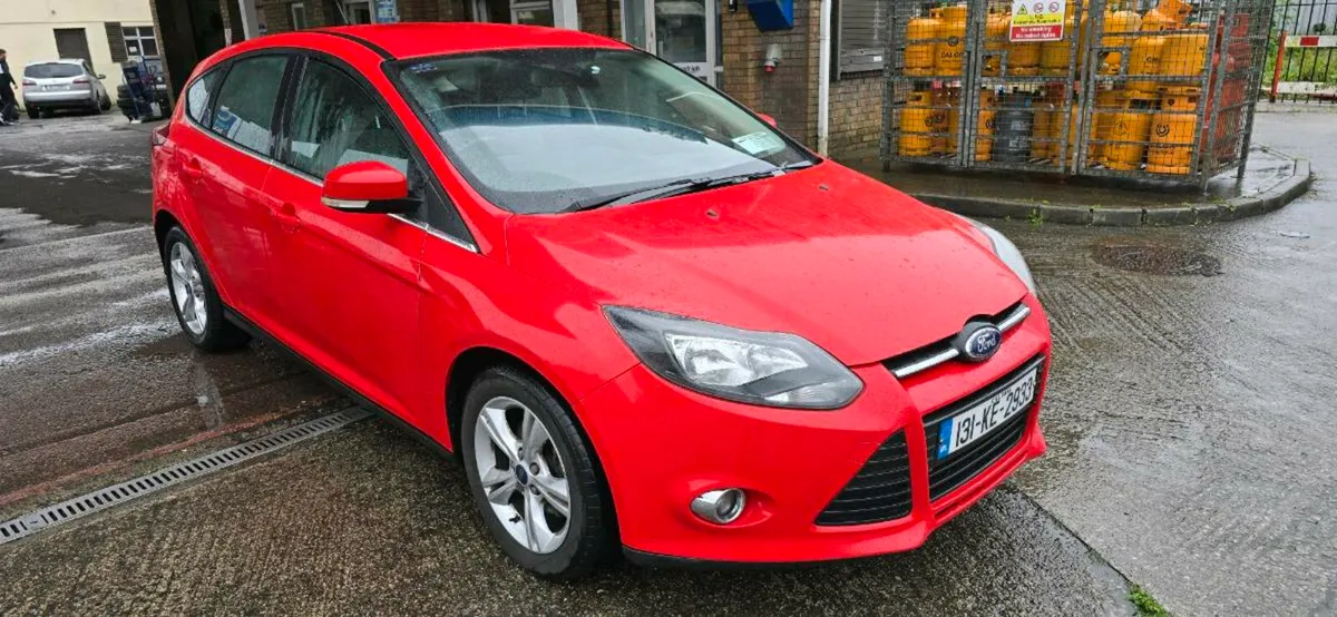 2013 Ford focus AUTOMATIC - Image 2