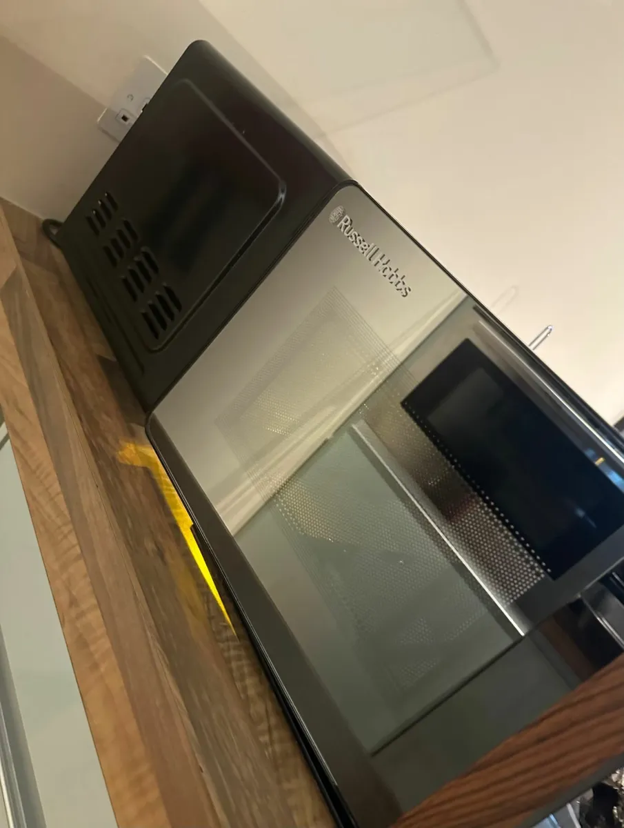 Rusell Hobbs microwave - brand new - Image 1