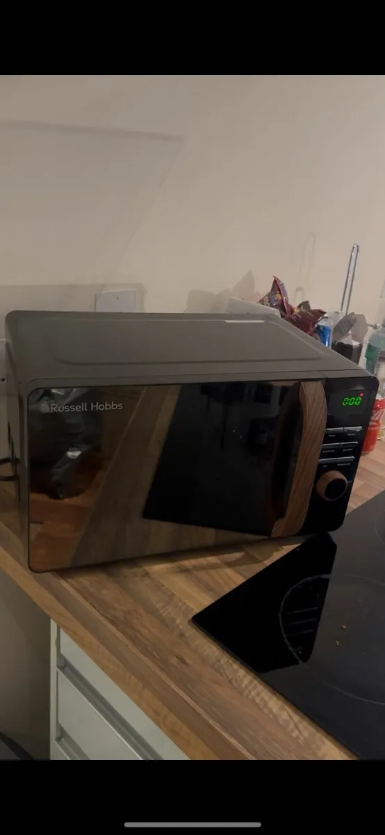 Rusell Hobbs microwave - brand new - Image 3