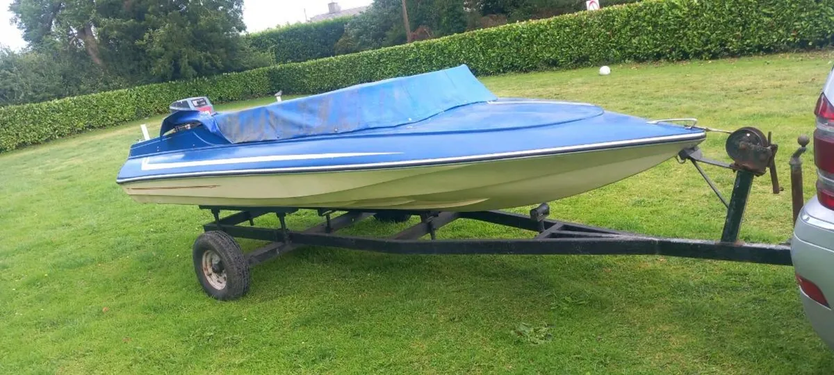 Speed boat - Image 1