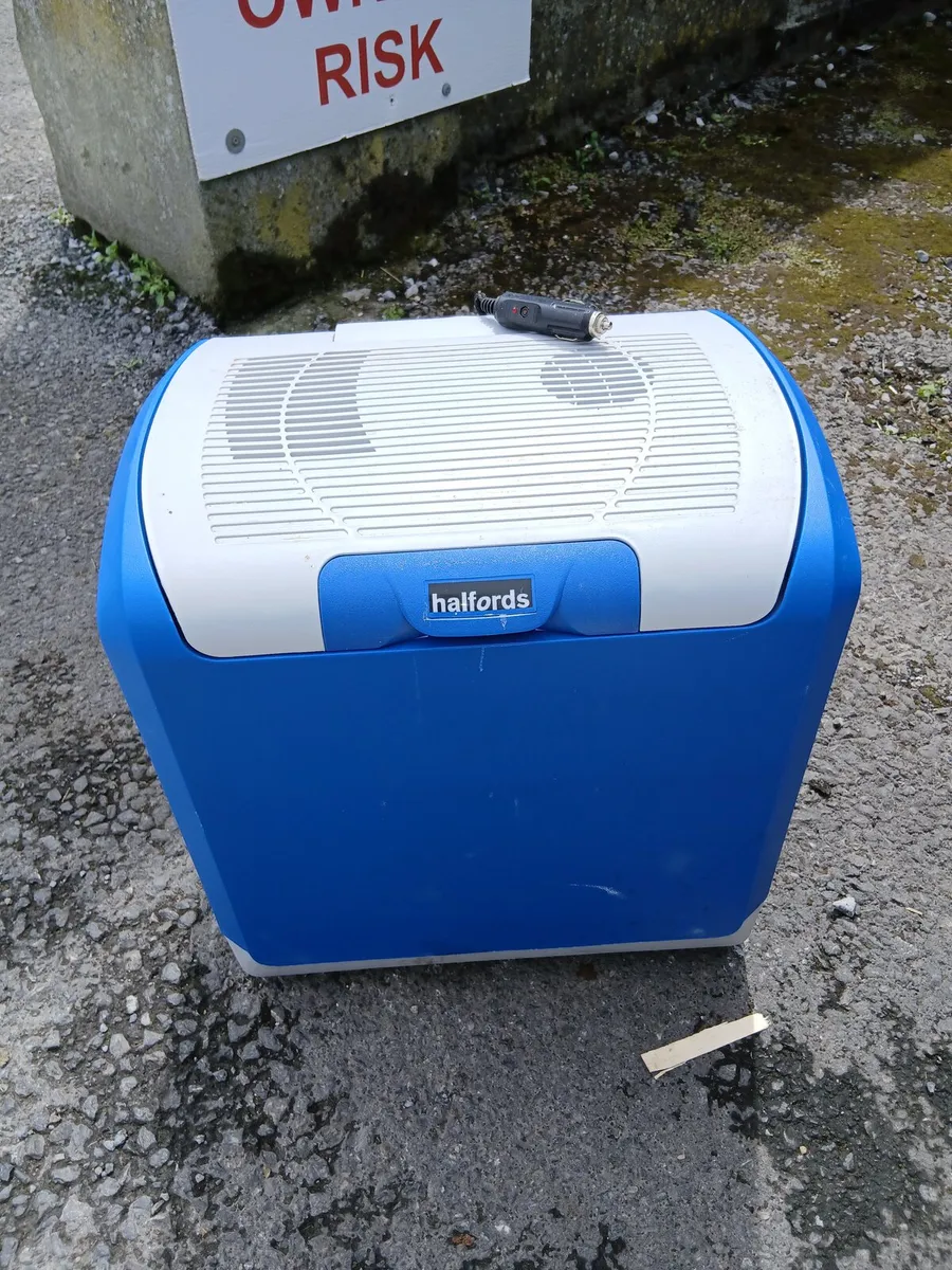 Cooler box