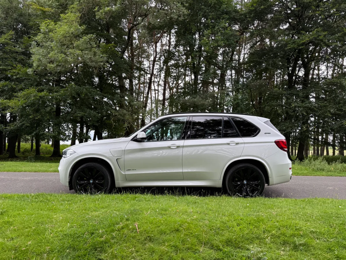 BMW X5 2016 Pearl White - Image 4