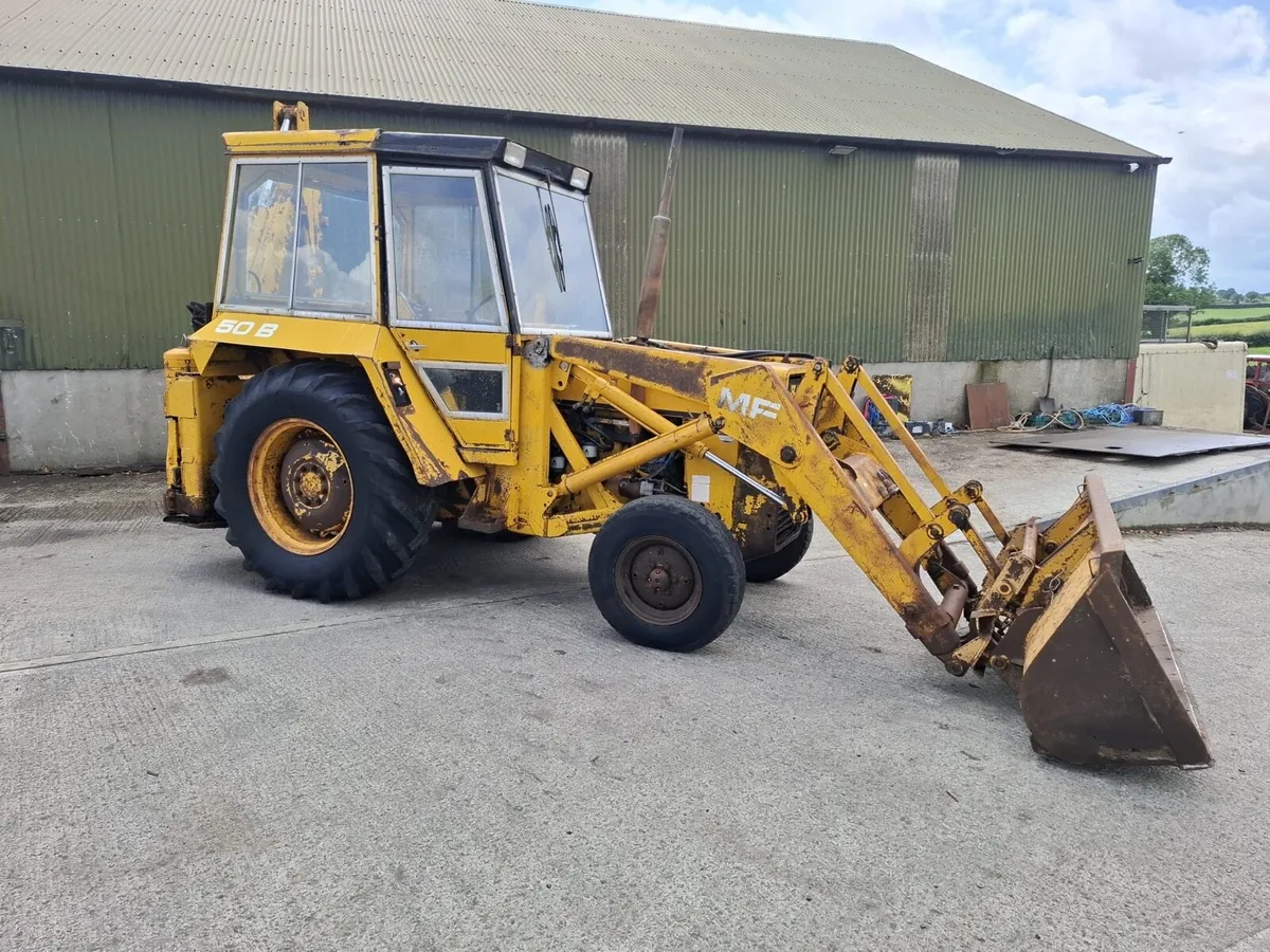Massey 50b Digger - Image 1