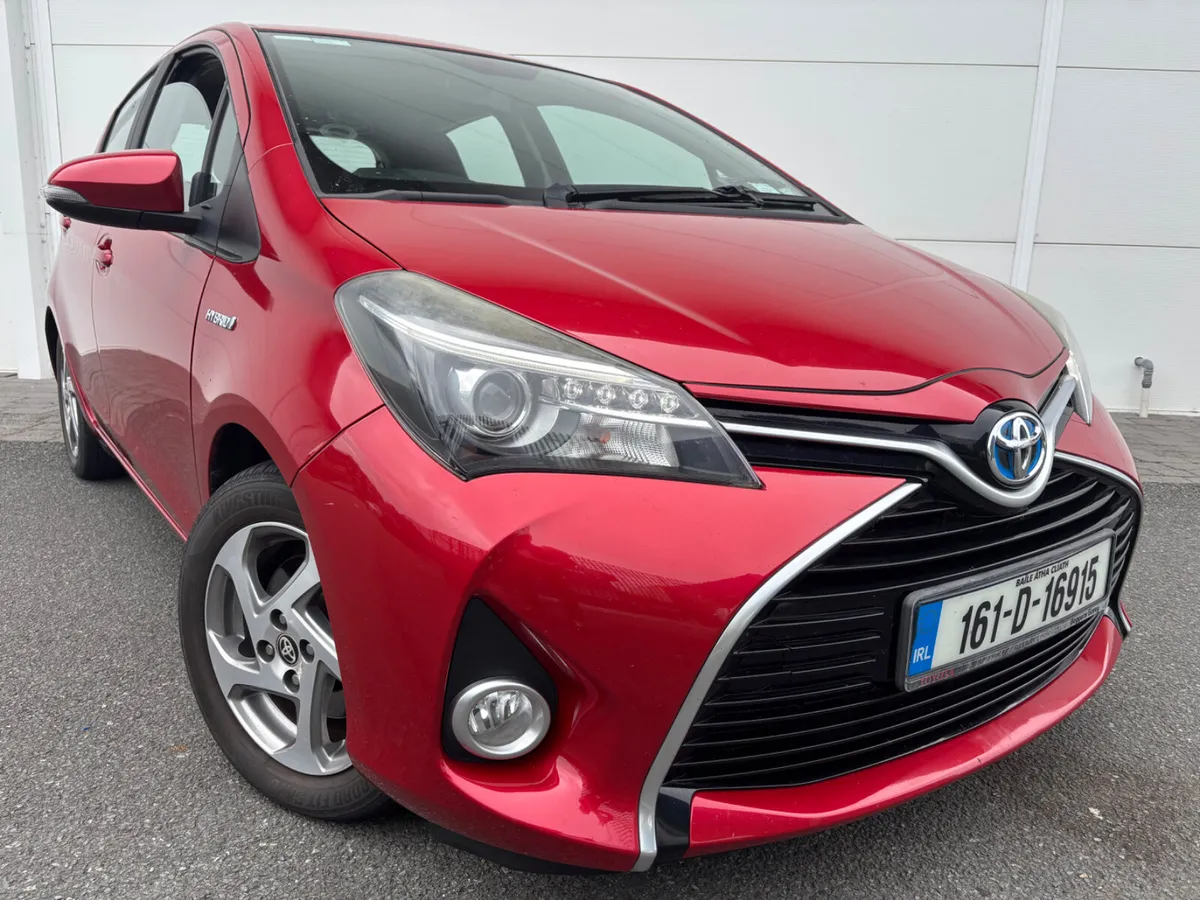 2016 TOYOTA YARIS LUXURY HYBRID FTSH - Image 1