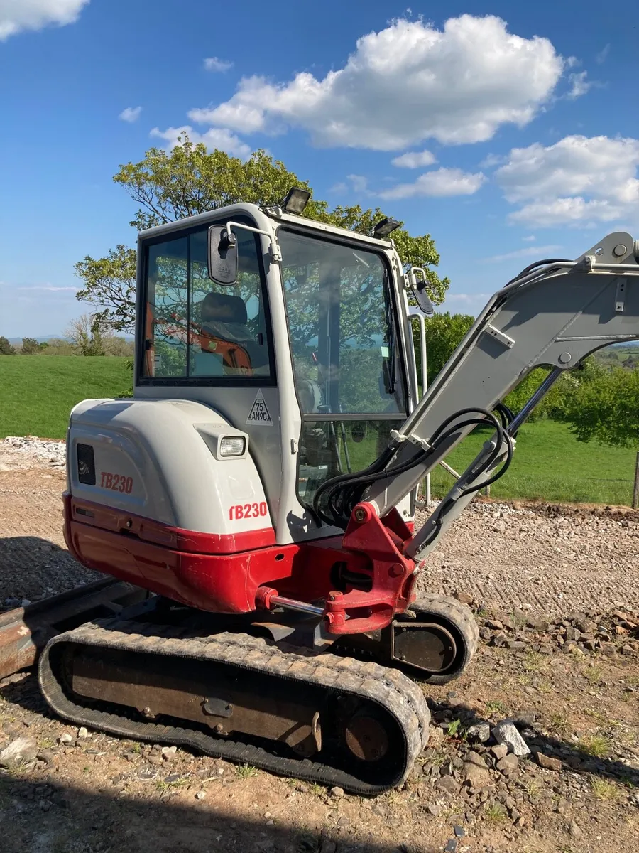 2018 Takeuchi TB230 - Image 4