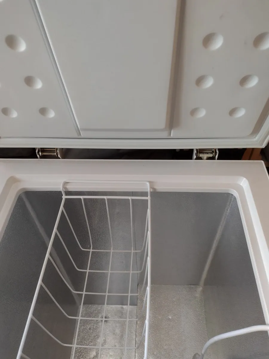 Chest Freezer - Image 1