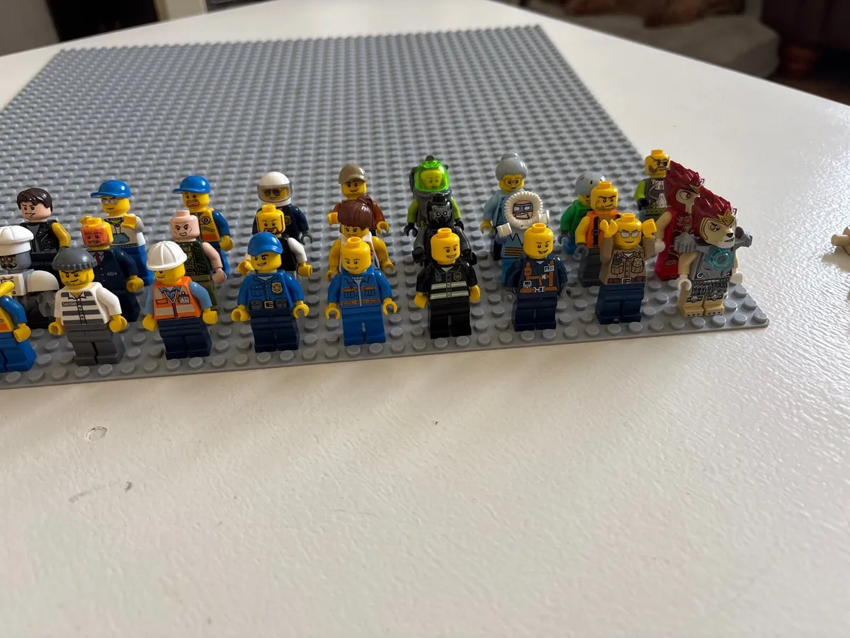 Lego figures - Image 2