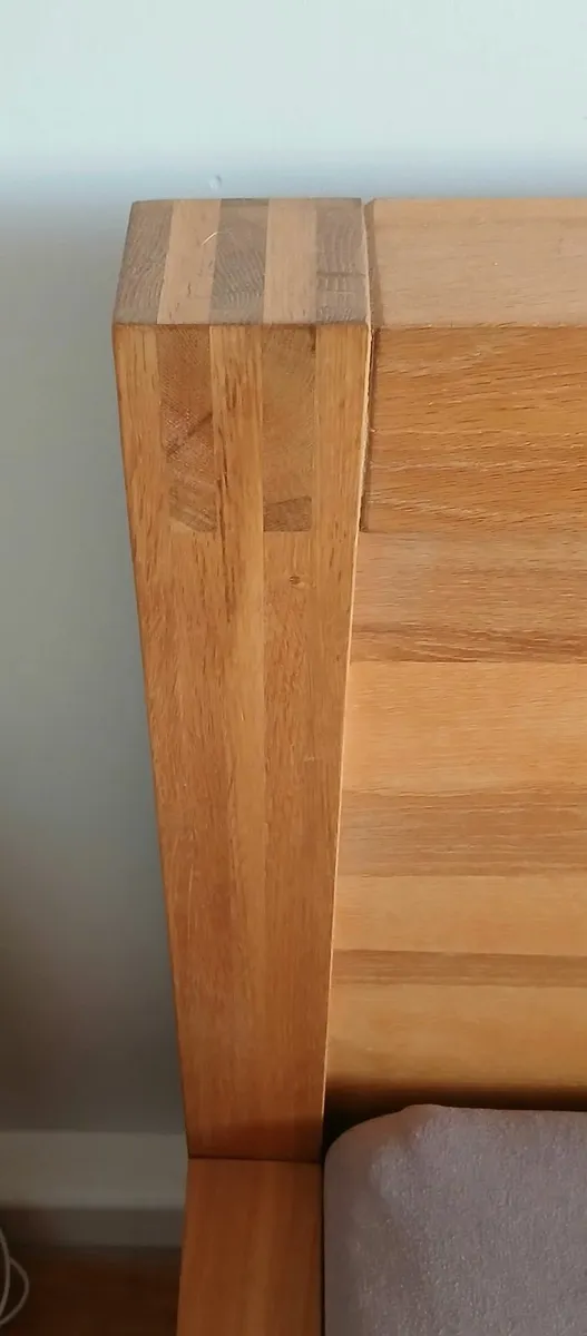 Wooden King Bed Frame - Exquisite Craftsmanship - Image 3