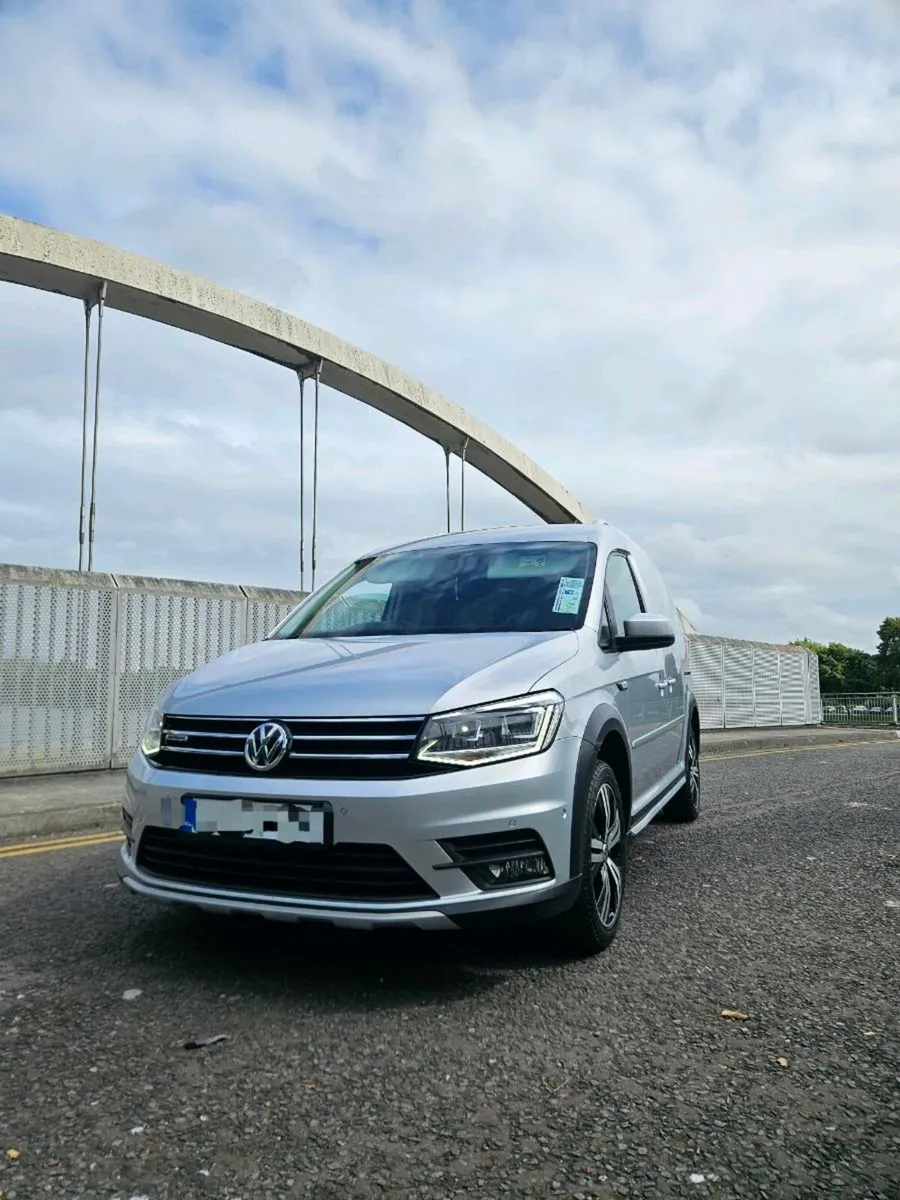Volkswagen Caddy Alltrack - Image 4