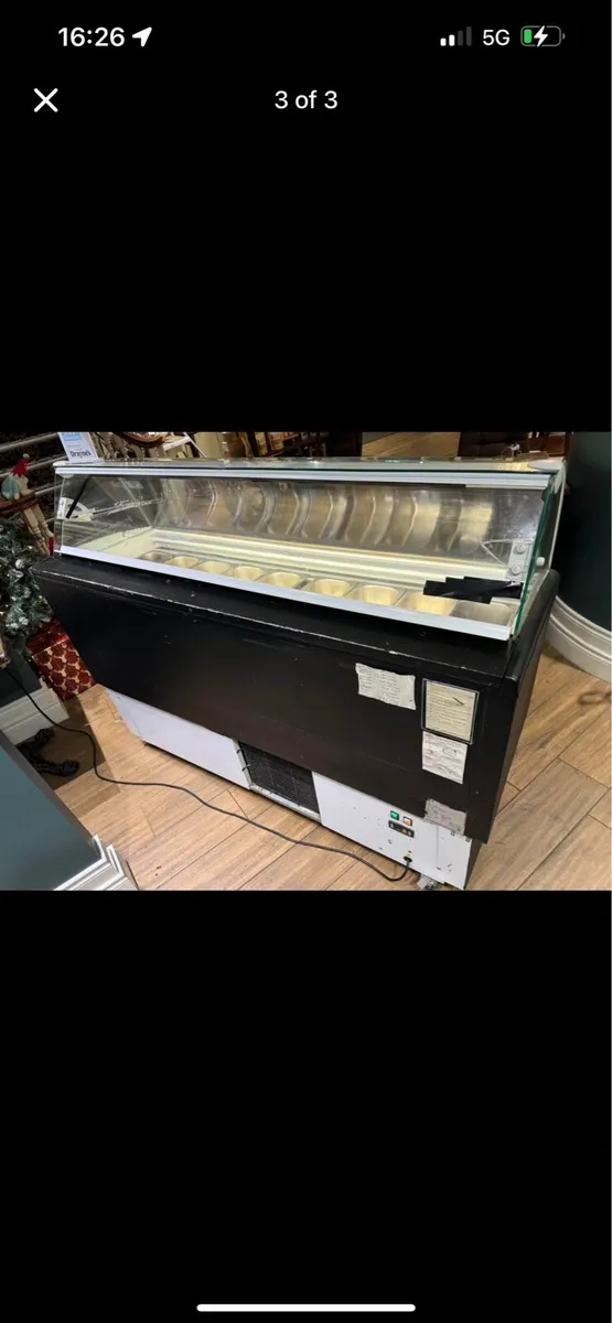 Ice cream display - Image 3