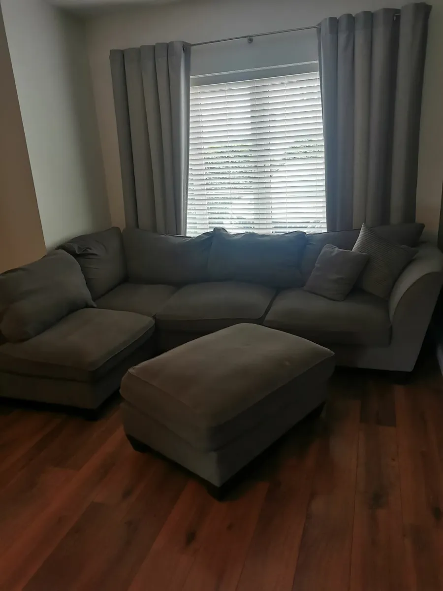 Corner Couch - Image 2