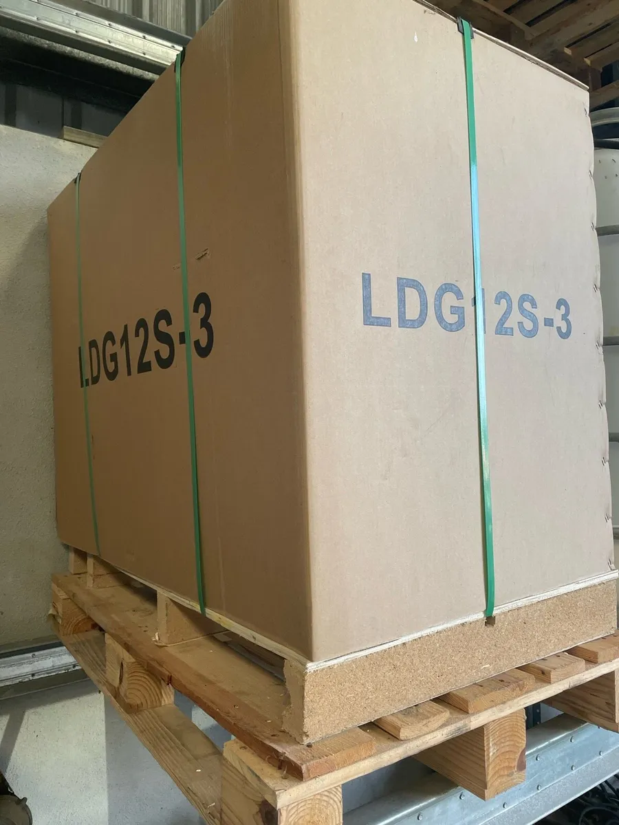 3PHASE DIESEL GENERATOR - Image 4