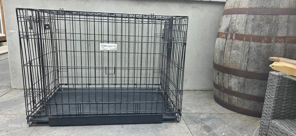 Dog crate - Image 1