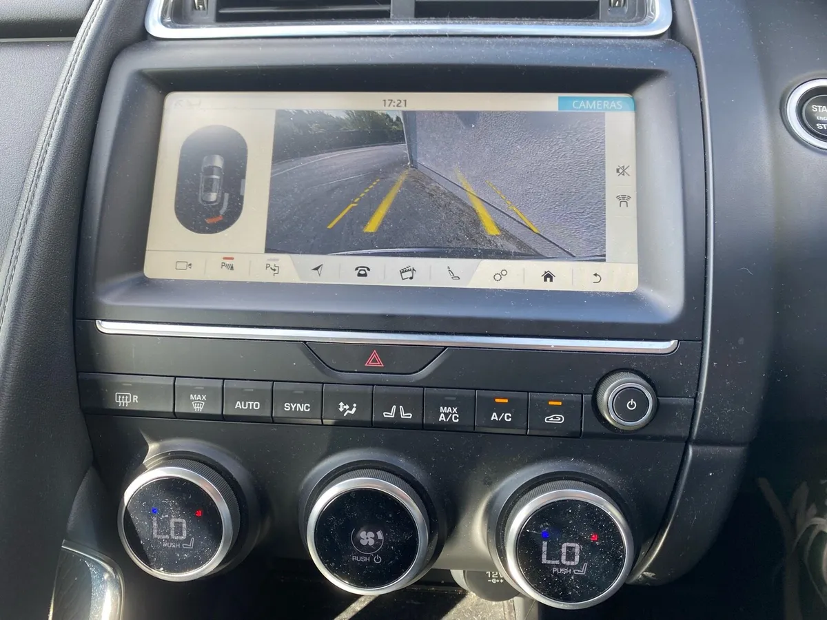 182 Jag E Pace 4WD A/T only 63,000KM’s - Image 4