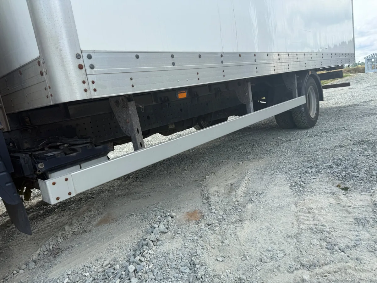 Mistubshi Canter Box Body - Furniture Mover - Image 3
