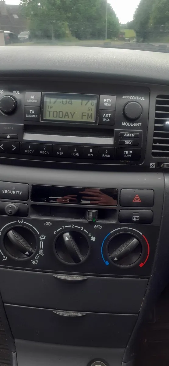 Toyota Corolla 2004 - Image 3