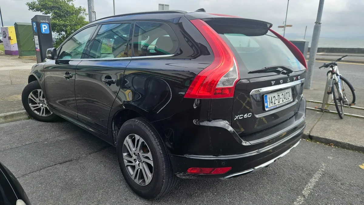Volvo XC60 2014/2  2.0 D4 181HP - Image 2