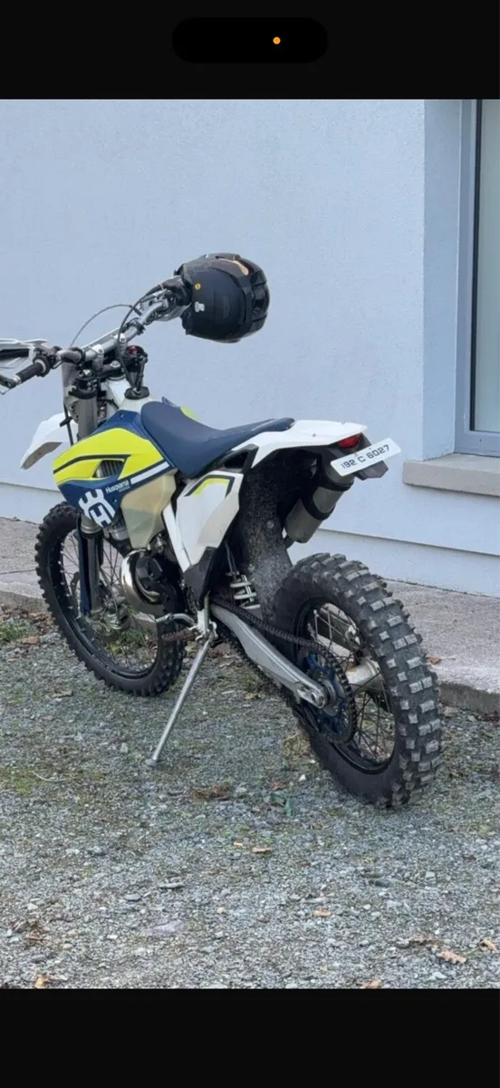 Husqvarna TE 300 road registered - Image 3