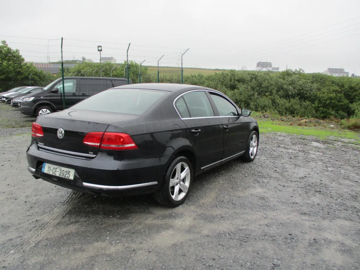 Volkswagen Passat 2011 1.6 TDI TRENDLINE - Image 2