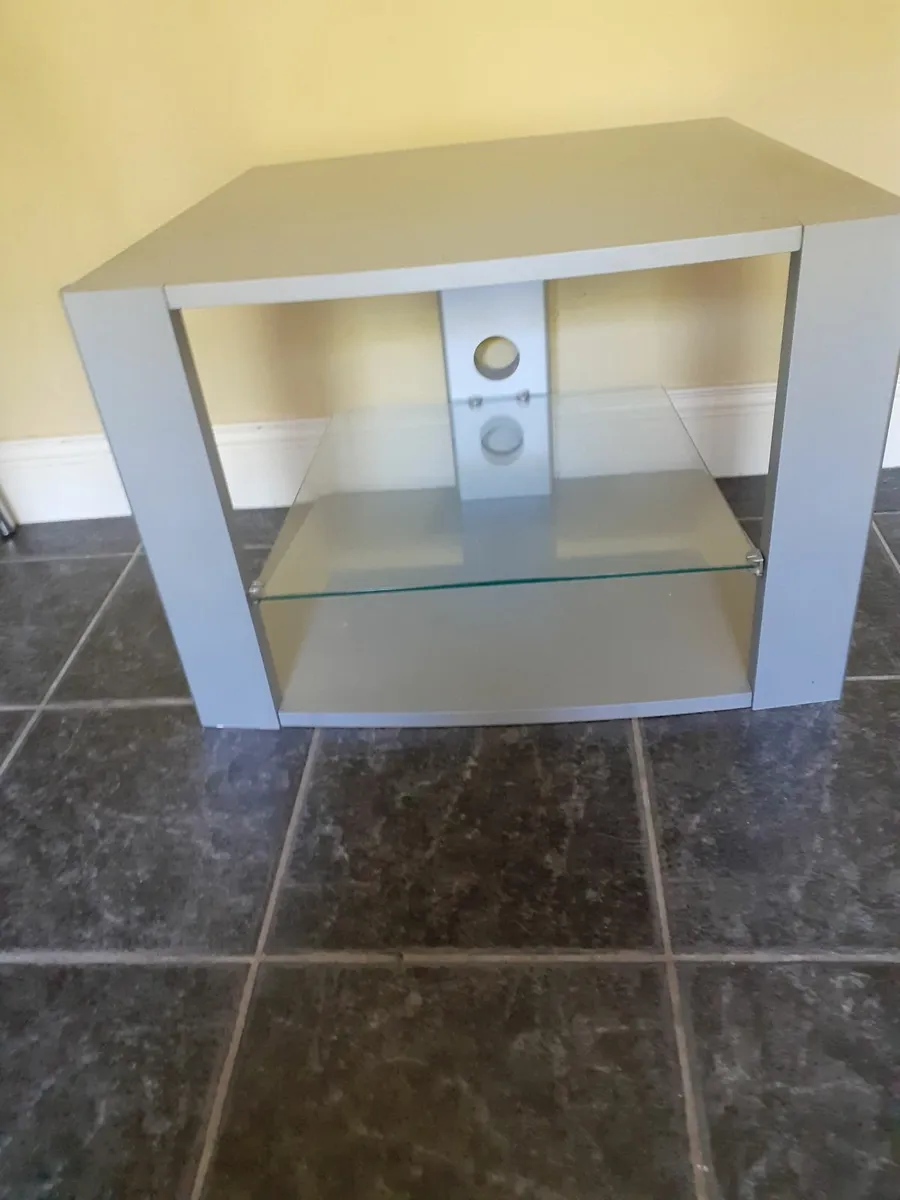 Tv console - Image 1