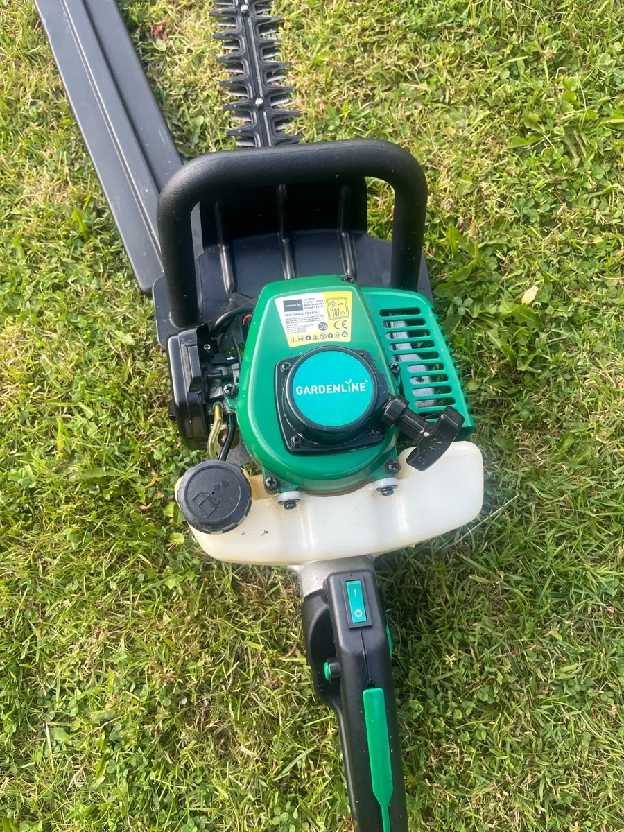 Hedge trimmer - Image 2