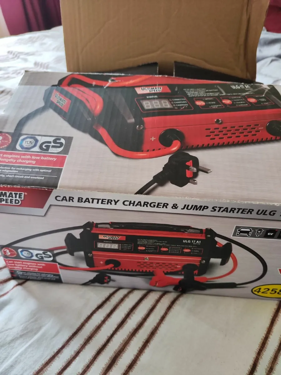 Car Battery and Jump Starter - Image 3