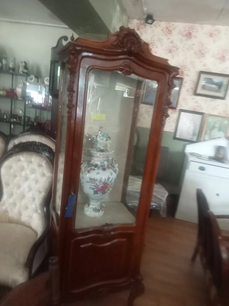 LARGE HOUSE CLEARANCE..ANTIQUES ETC - Image 2