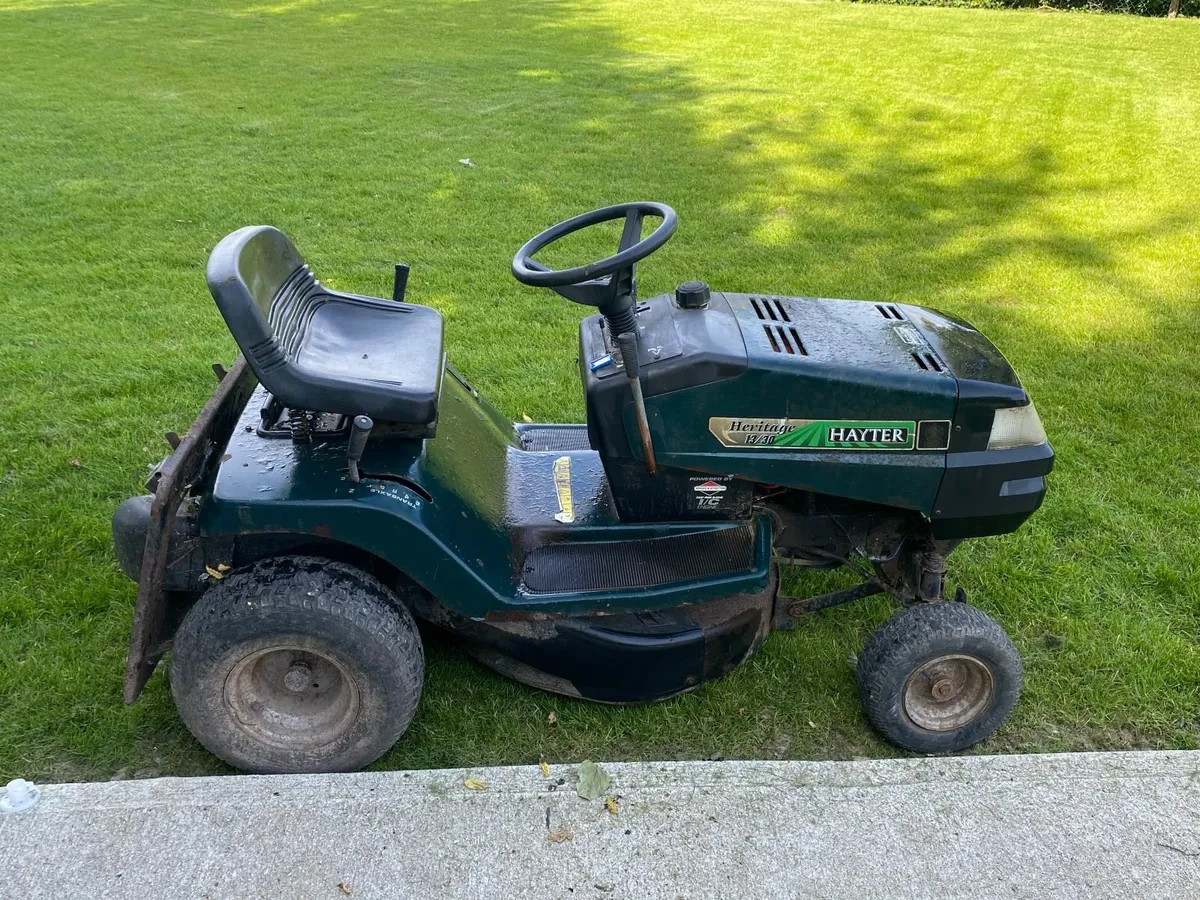 Ride on mower - Image 1