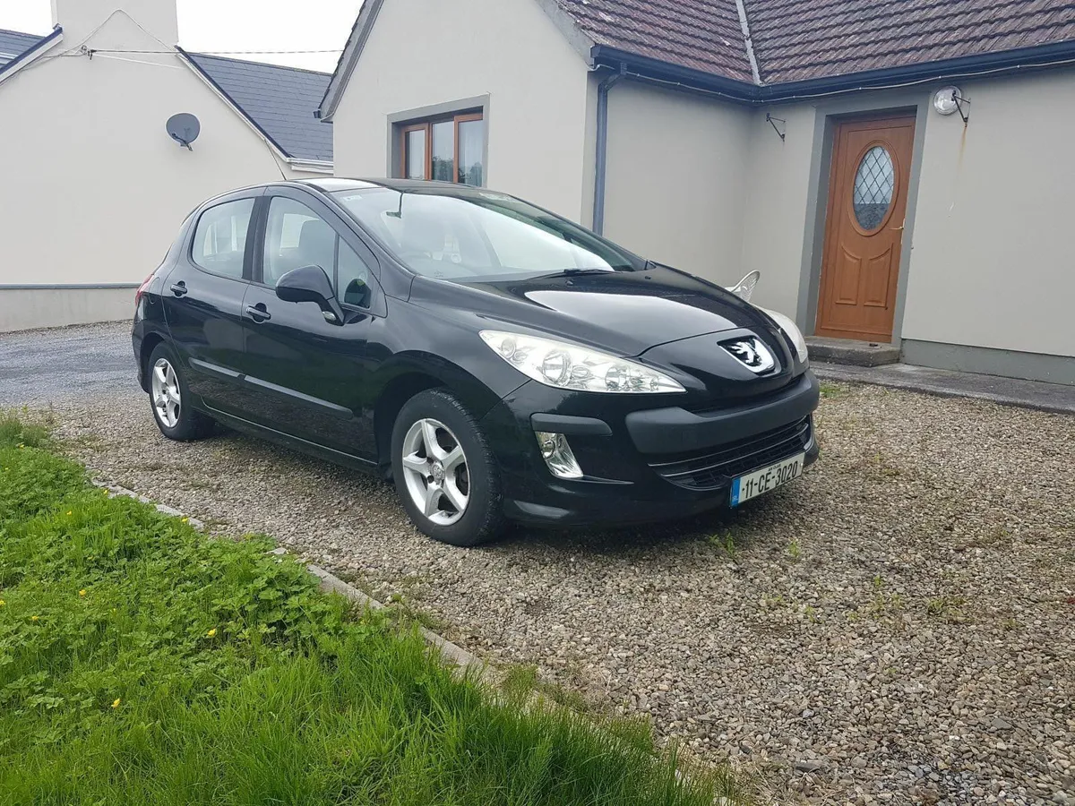 Peugeot 308 2011 - Image 1