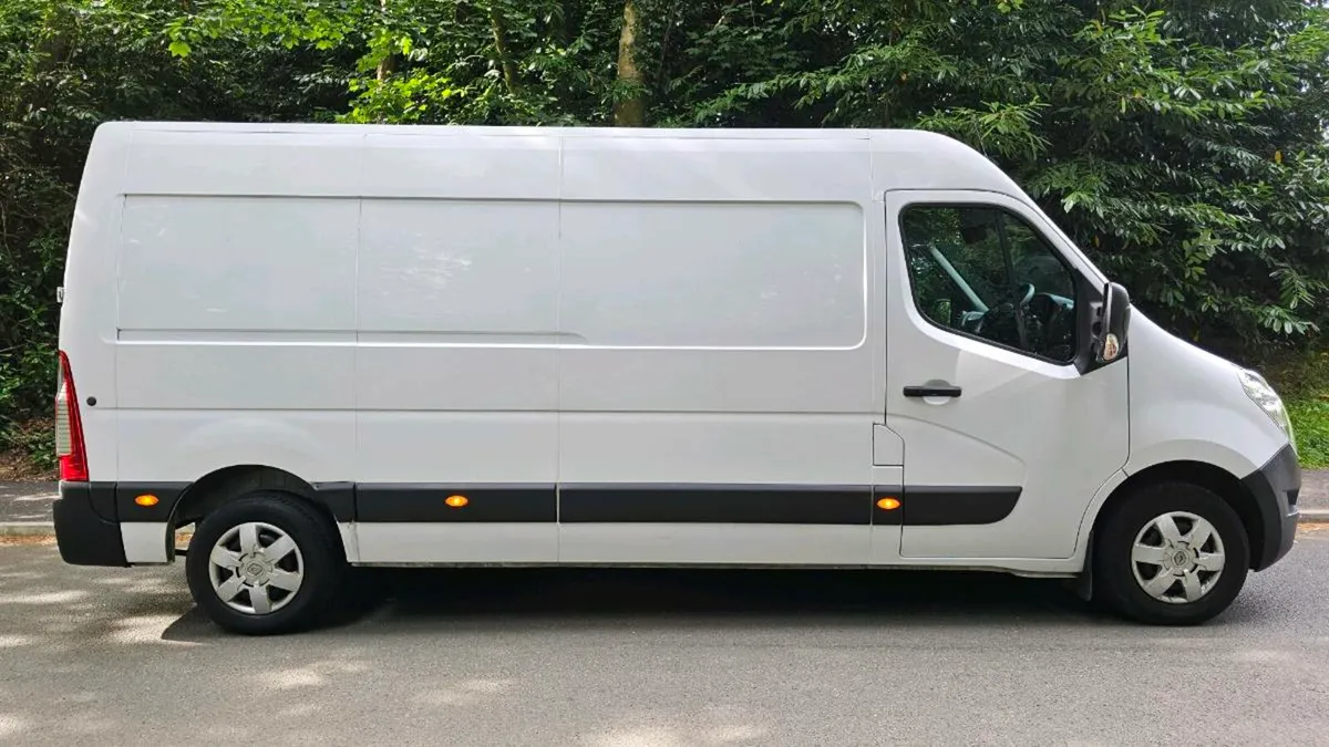 /// RENAULT MASTER 2.3 DCI /// - Image 1