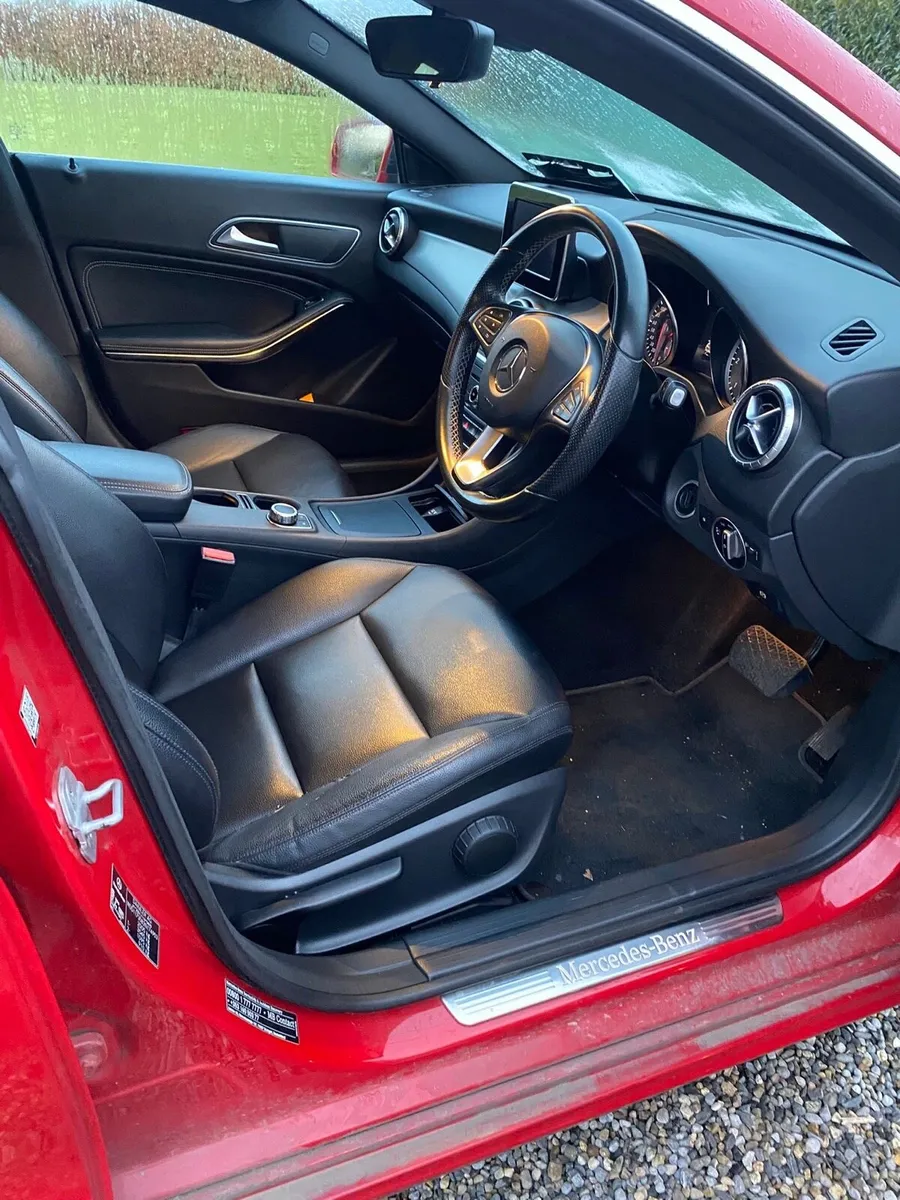 Mercedes Cla 200 - Image 2