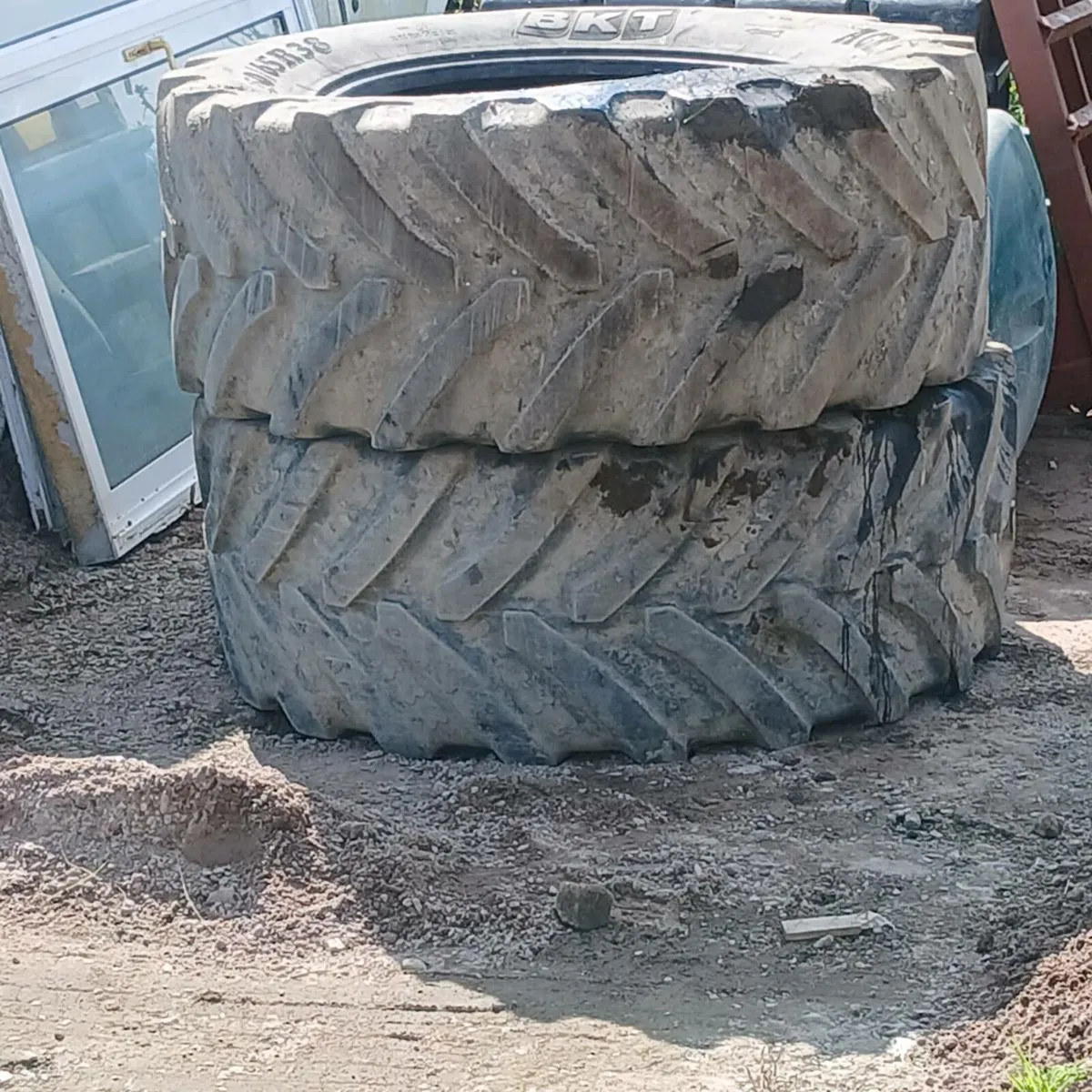 Tyres 650/65r38 - Image 1