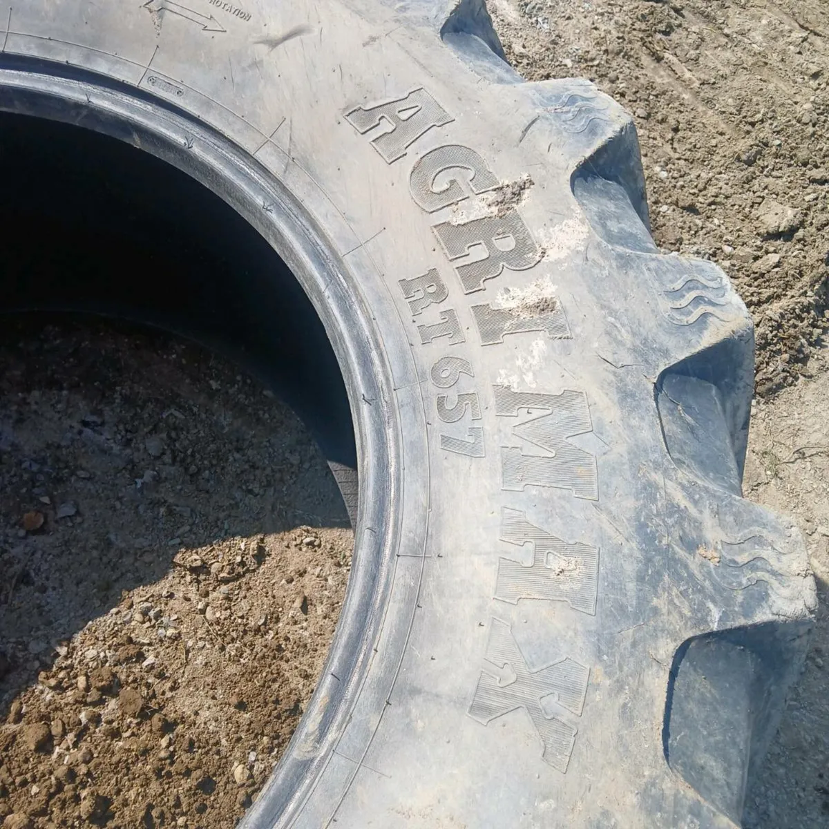 Tyres 650/65r38 - Image 4
