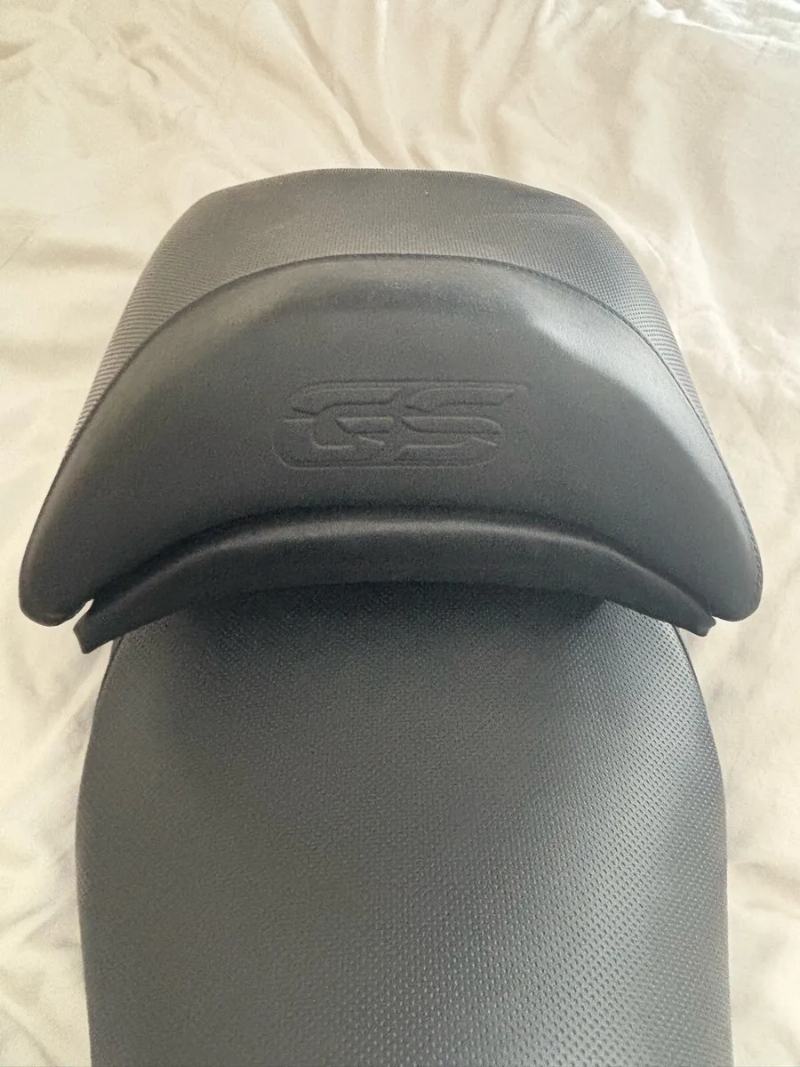 BMW GS low comfort heated seats - Image 1