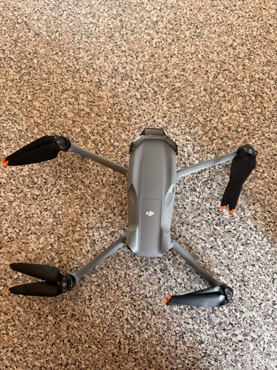 DJI AIR3S Flymore combo - Image 2