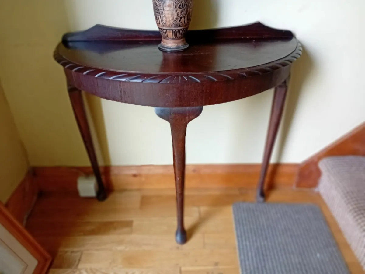 Hall table - Image 1