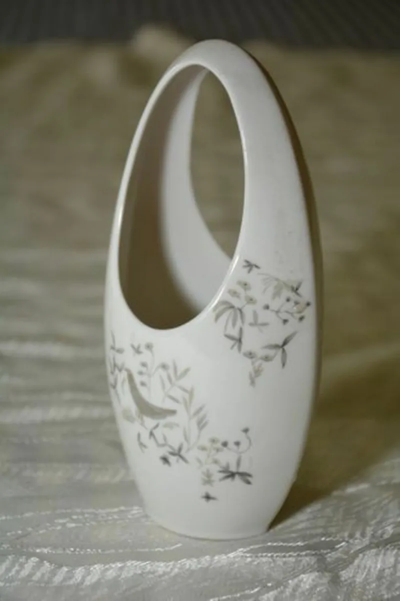 Rosenthal small porcelain basket - Image 2