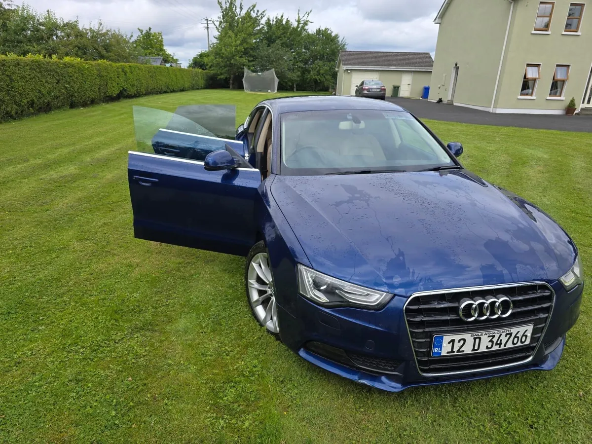 Audi A5 SE 2012 - Image 2