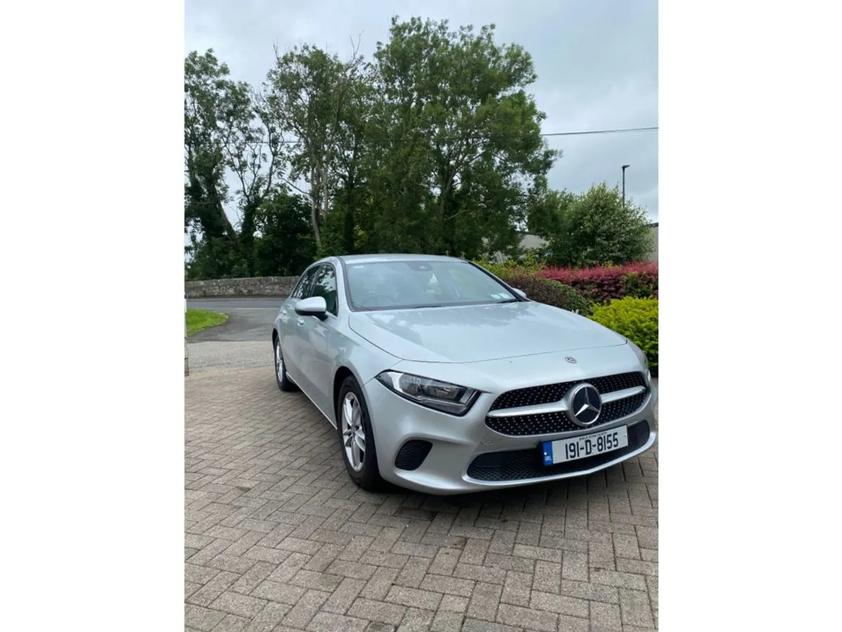 Mercedes-Benz A-Class 180 5DR Auto Style - Image 2