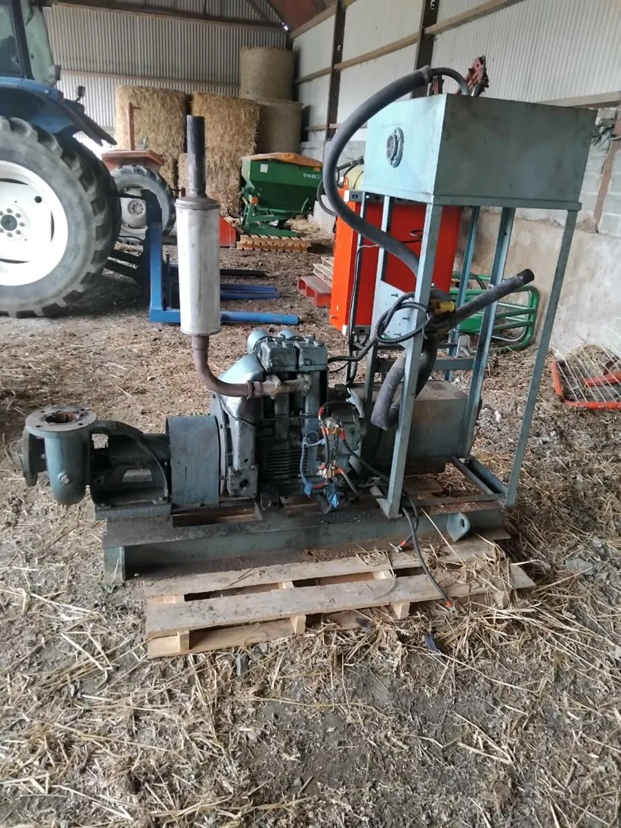 Petter water pump - Image 3