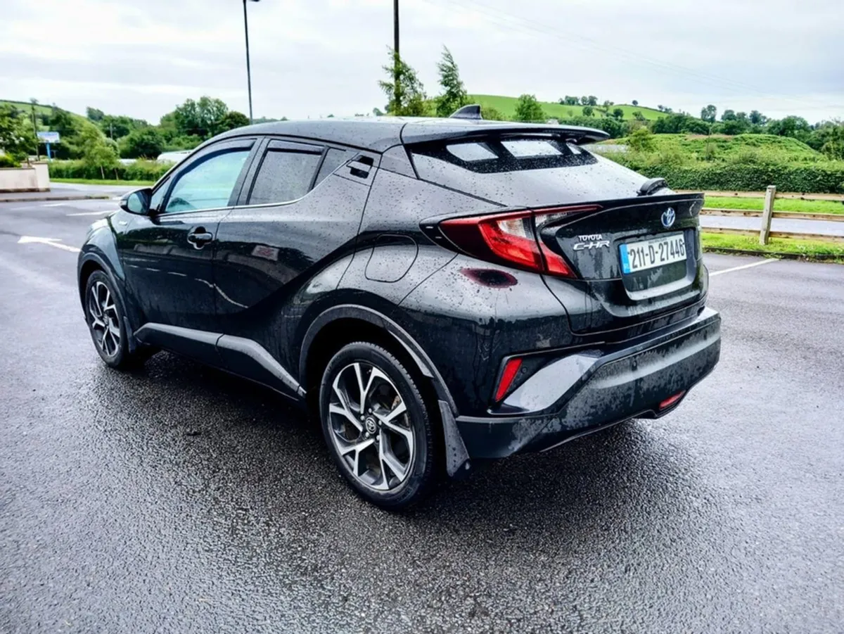 Toyota C-HR 1.8 Hybrid Sportmono 4DR Sport Auto - Image 4