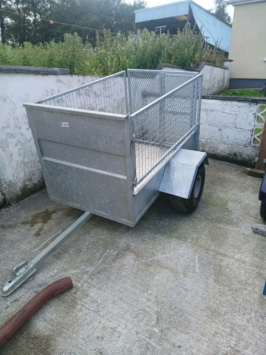 Trailers clearance due to retirement 11 in total - Image 1